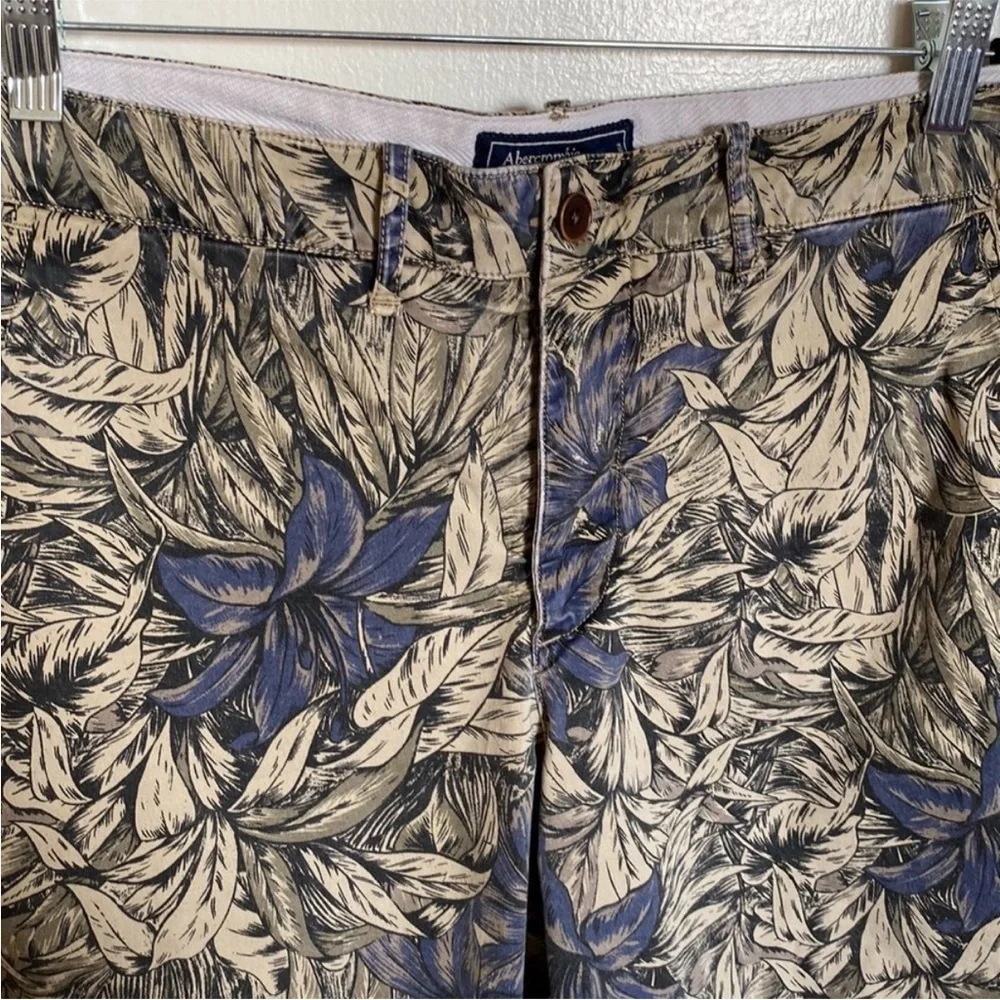 Abercrombie Fitch Shorts Floral tropical Print Stretch
Size 34 - Picture 6 of 12